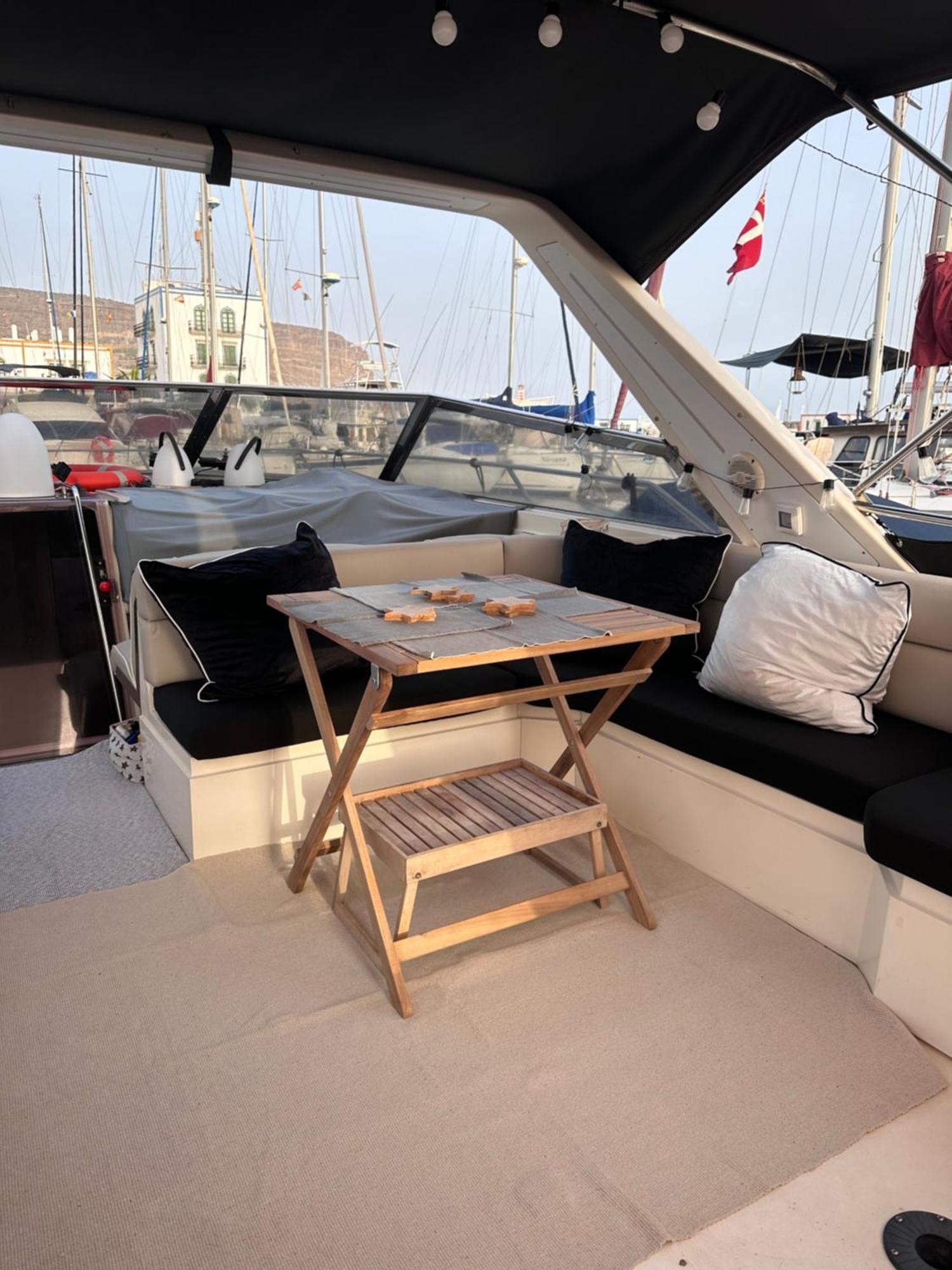 Boat In Botel *